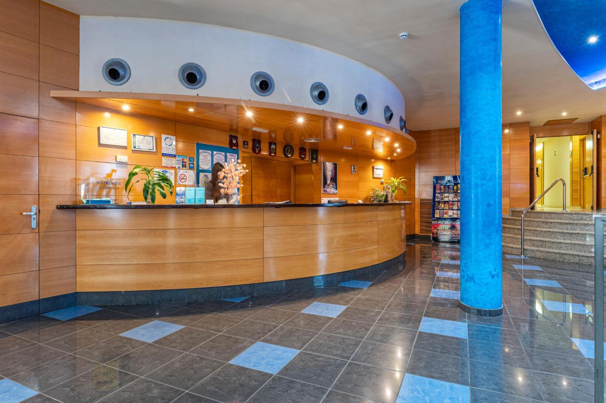 Hotel Rober Palas 알비르 외부 사진